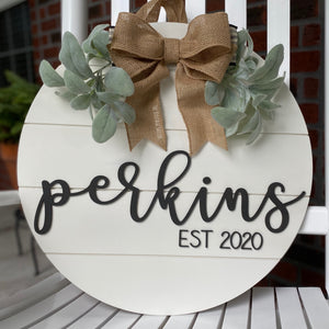 Classic Shiplap Round Sign 18'